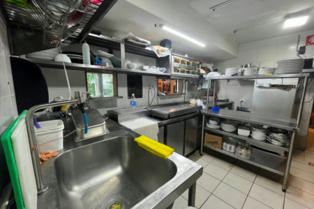 Ponto comercial à venda por R$ 350.000 - Barra Funda - Guarujá/SP