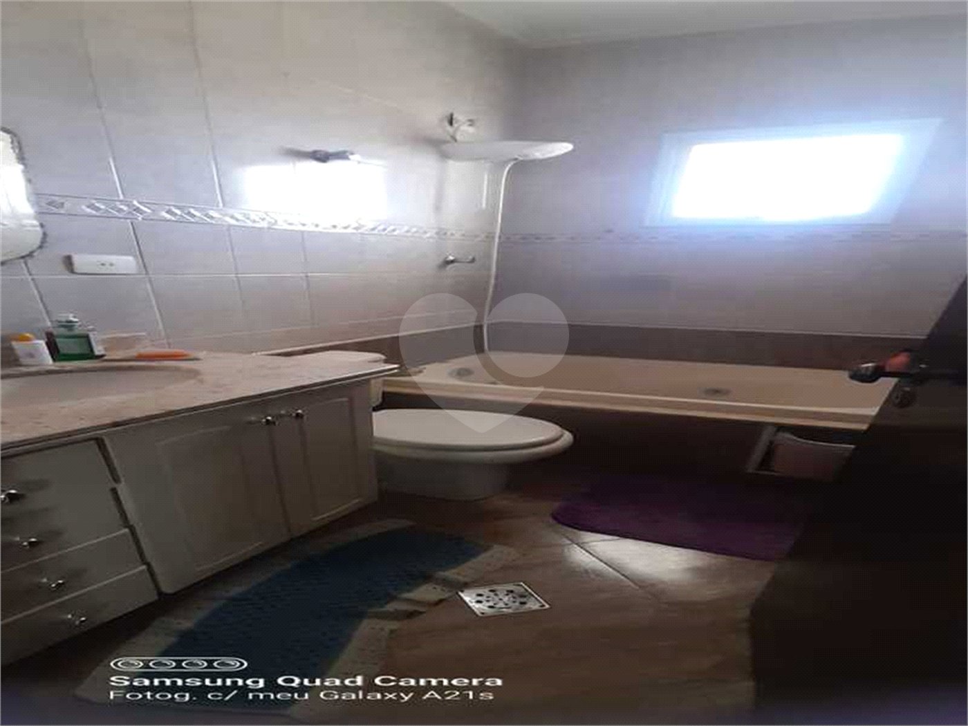Casa à venda com 4 suítes no condomínio Residencial Vale das Laranjeiras, Indaiatuba - SP