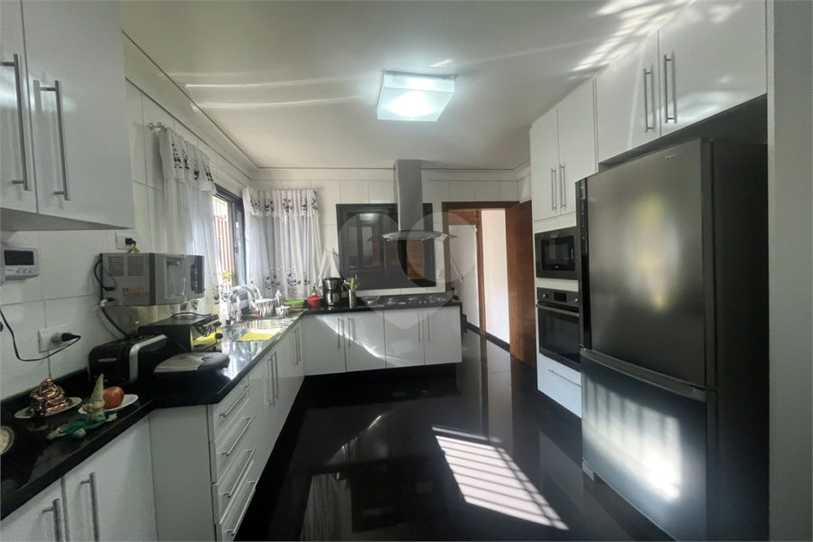 Casa à venda com 4 quartos, sendo 3 suítes, em Vila Guilherme, São Paulo, SP