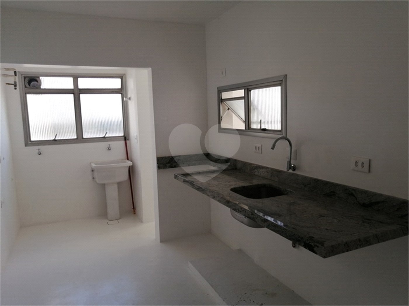 Apartamento à venda com 2 quartos, sendo 1 suíte, em Cambuci, São Paulo, SP
