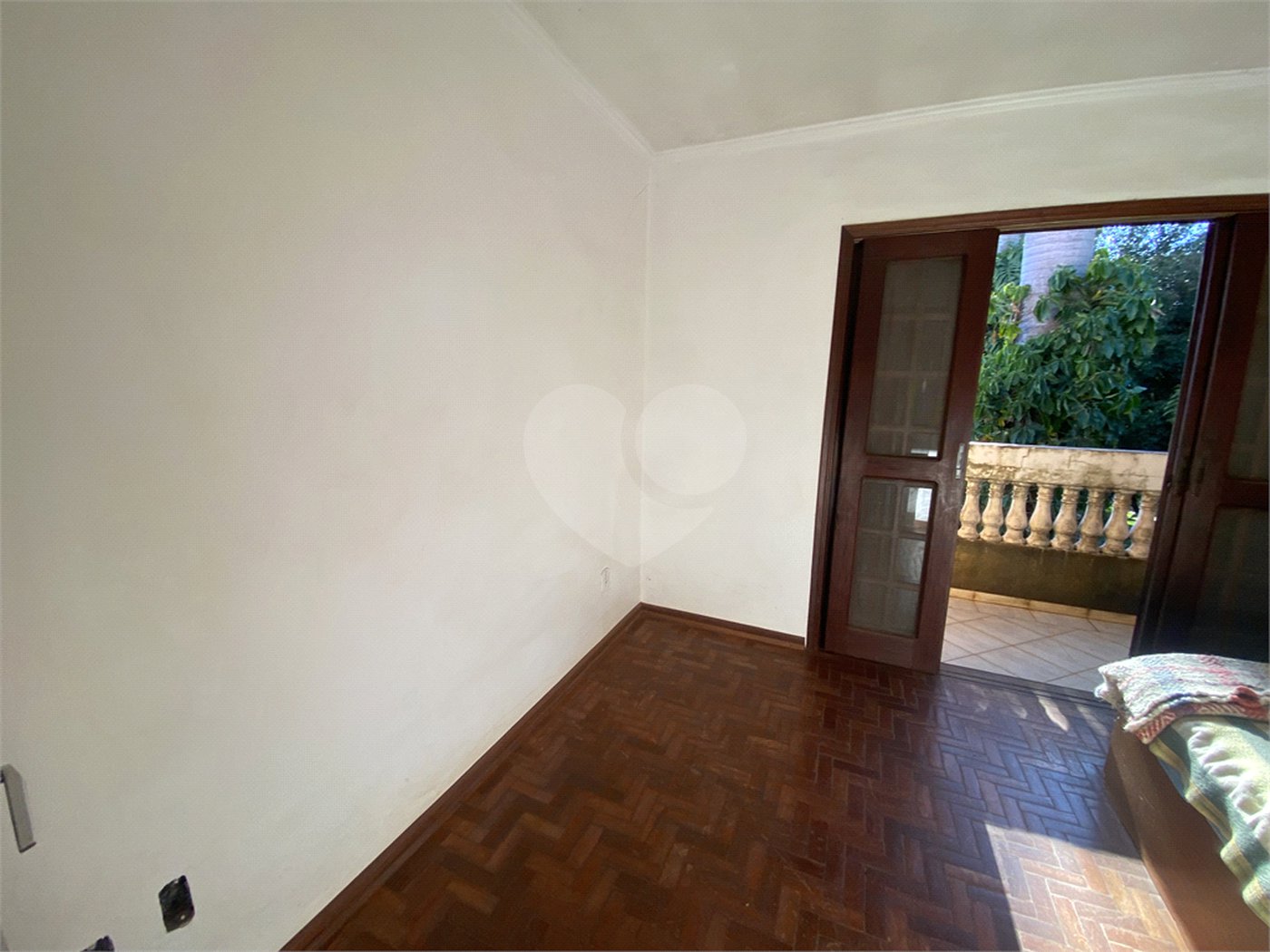 Casa à venda com 3 quartos, sendo 1 suíte, em Parque Residencial Monte Carlo, Ponta Porã, MS