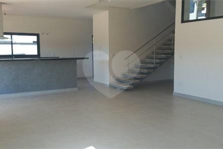 Casa Condomínio Santa Isabel em Louveira
