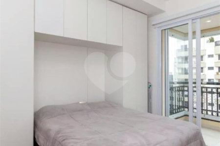 Apartamento à venda com 1 quarto em Vila Regente Feijó, São Paulo, SP