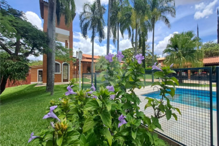 Casa à venda com 3 quartos, sendo 1 suíte, no condomínio Residencial Vale das Laranjeiras, Indaiatuba - SP
