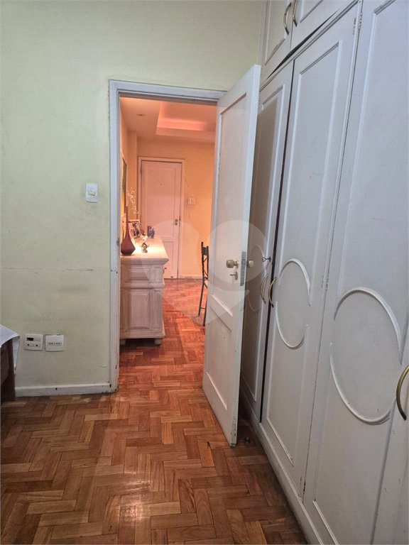 Apartamento à venda com 2 quartos, sendo 1 suíte,  em Copacabana, Rio de Janeiro, RJ