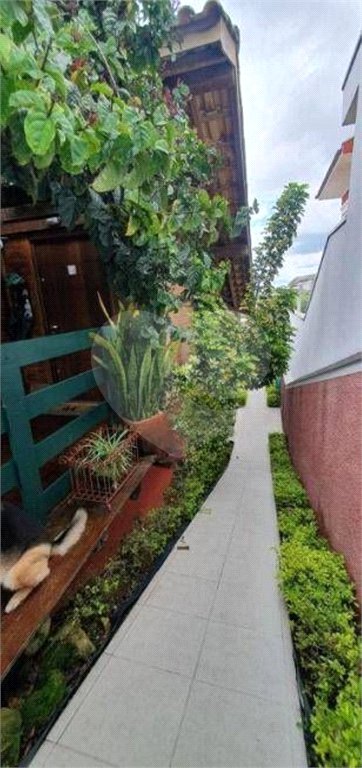 Casa à venda com 3 quartos, sendo 1 suíte, no condomínio Terras de São Francisco, Vinhedo - SP
