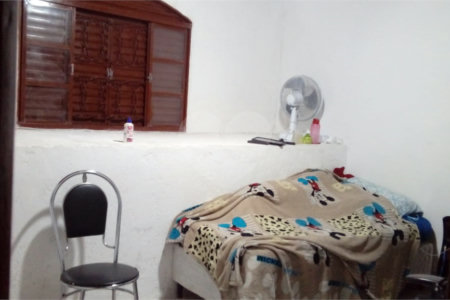 Casa Térrea à venda com 3 quartos em Jardim Catanduva, São Paulo, SP