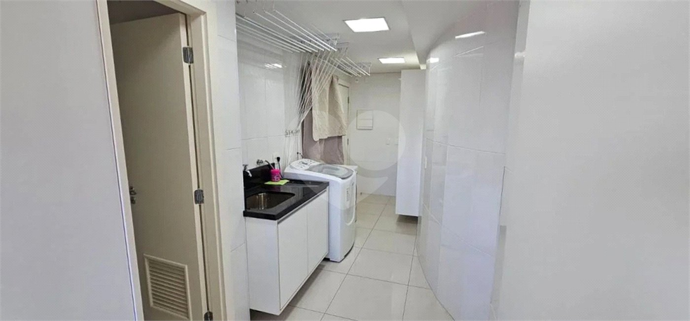 Apartamento à venda com 4 quartos, sendo 3 suítes, em Jardim Paulista, São Paulo, SP