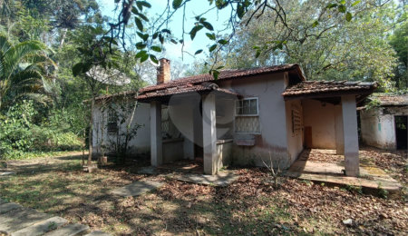 Chácara à venda com 4 quartos em Jardim Guaçu, São Roque, SP