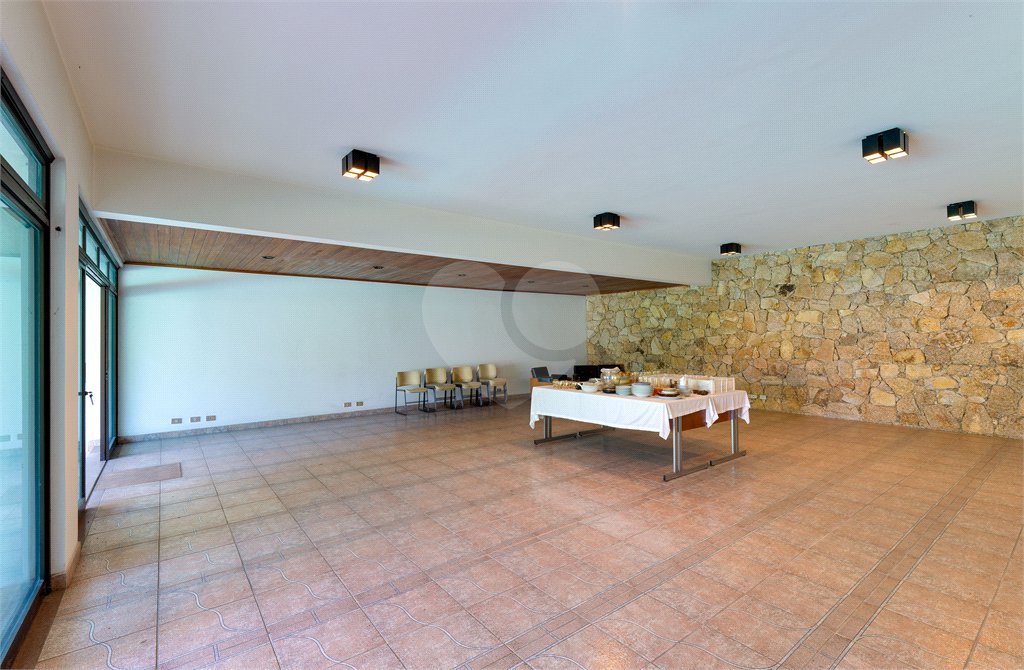 Casa à venda com 5 suítes no condomínio Chácara Flora, São Paulo - SP