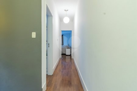 Casa à venda com 3 quartos, sendo 1 suíte, em Jardim Paulistano, São Paulo, SP