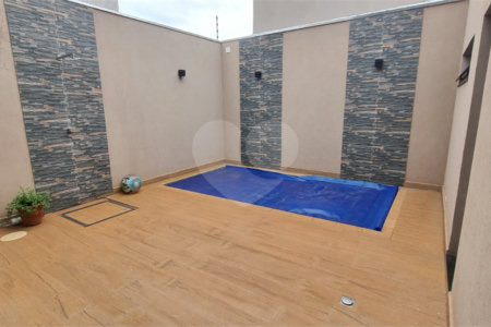 Casa à venda com 3 quartos, sendo 1 suíte, no condomínio Villas Mabel, Ribeirão Preto - SP