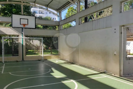 Apartamento à venda com 3 suítes em Vila Alexandria, São Paulo, SP