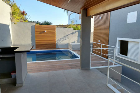 Casa à venda ou para alugar com 3 suítes em Pinheirinho, Vinhedo, SP