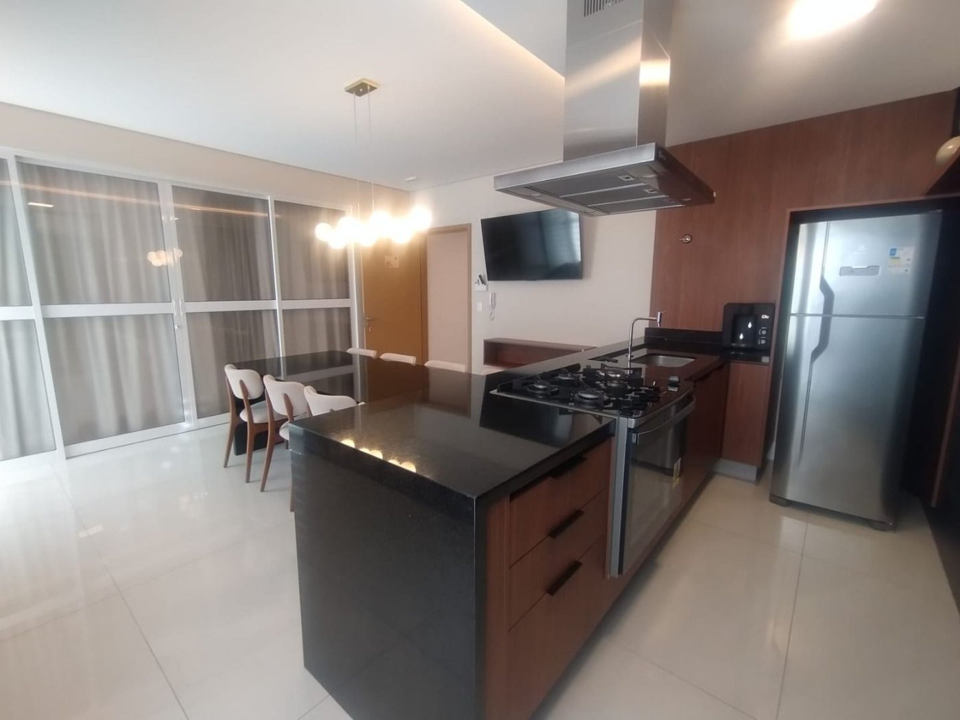 Apartamento Residencial à venda, Gonzaga, Santos - AP1742.