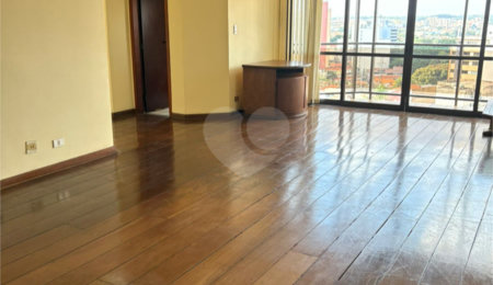 Apartamento à venda com 3 quartos, sendo 1 suíte,  no Centro, Sorocaba, SP