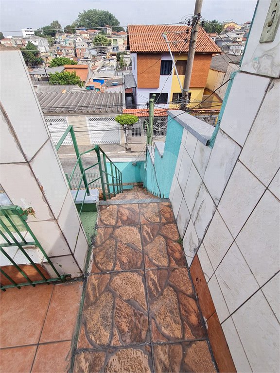 Casa à venda com 6 quartos em Vila dos Remédios, São Paulo, SP