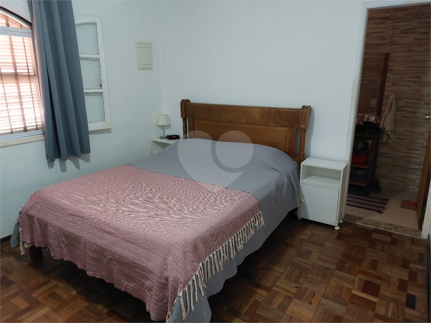 Sobrado à venda com 3 quartos, sendo 1 suíte,  em Horto Florestal, São Paulo, SP