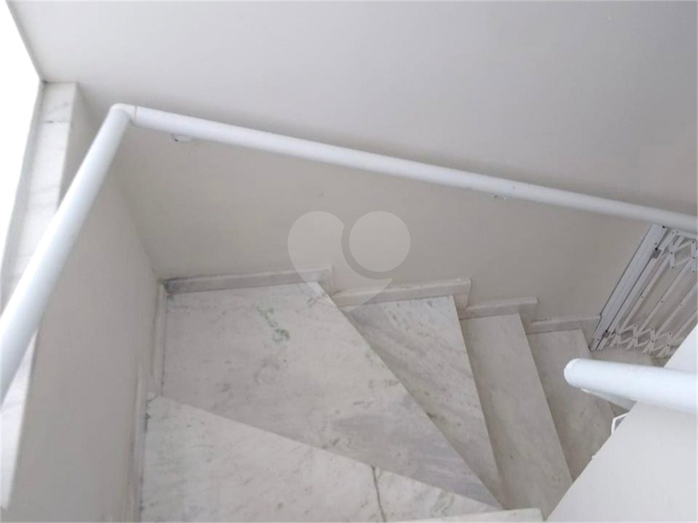 Casa à venda com 3 quartos, sendo 1 suíte, no condomínio Villagio Milano, Sorocaba - SP