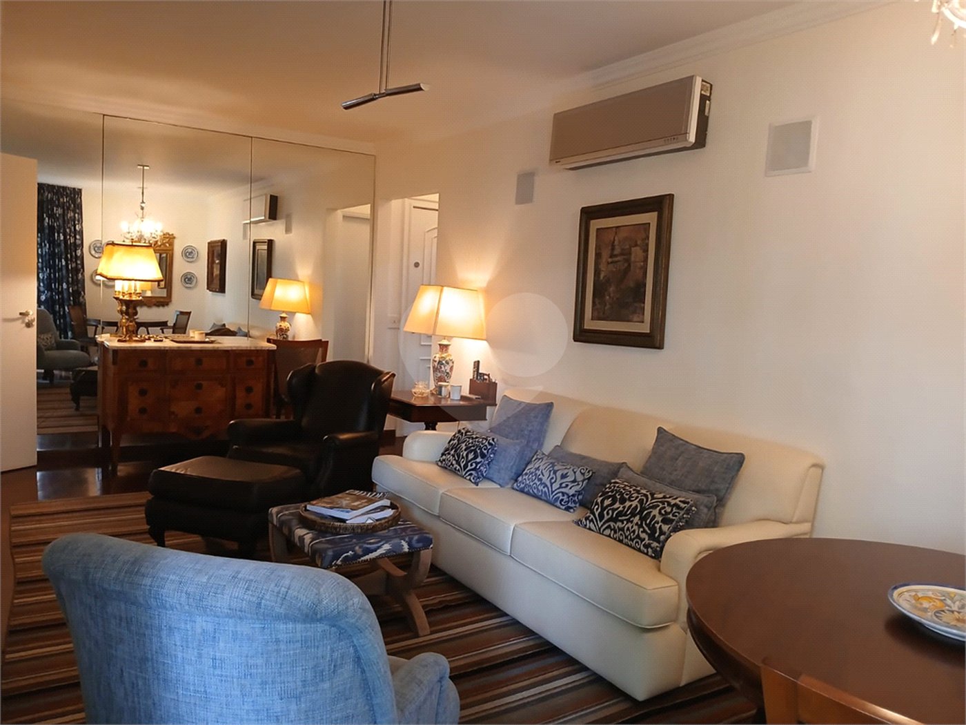 Apartamento à venda com 2 quartos, sendo 1 suíte,  em Itaim Bibi, São Paulo, SP