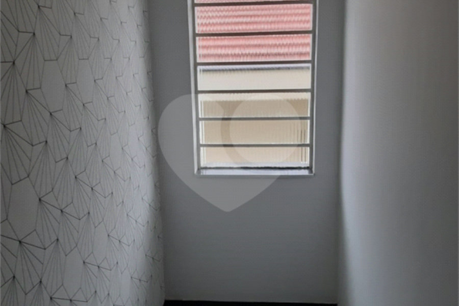Casa à venda com 4 quartos em Jardim Peri, São Paulo, SP