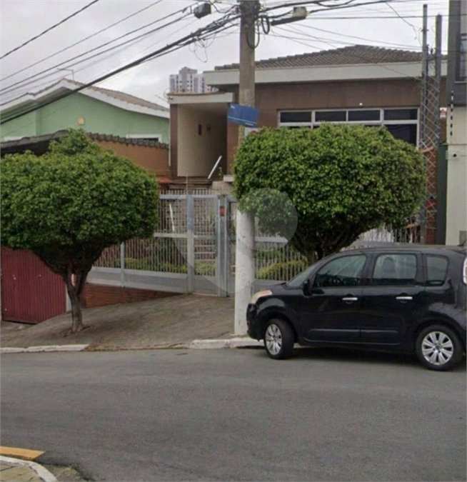 Casa à venda com 4 quartos, sendo 2 suítes, em Vila São Geraldo, São Paulo, SP
