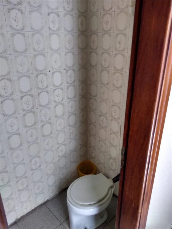 Casa à venda com 4 quartos, sendo 1 suíte,  em Alto da Lapa, São Paulo, SP