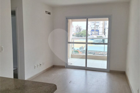 Apartamento à venda em Vila Gumercindo – 55m²