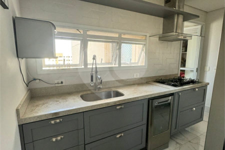 Apartamento à venda com 3 quartos, sendo 1 suíte, no Centro, São Bernardo do Campo, SP