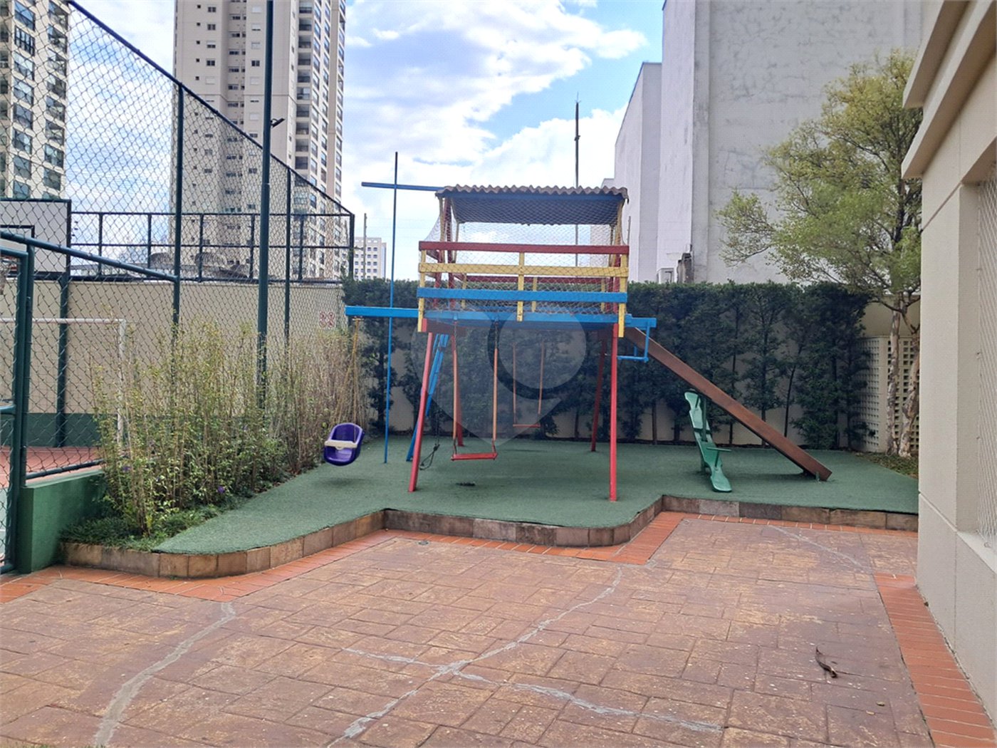 Apartamento à venda com 3 quartos, sendo 2 suítes, em Vila Romana, São Paulo, SP
