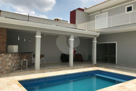 Casa à venda com 3 suítes no condomínio Aldeia da Mata, Votorantim - SP