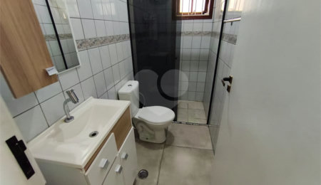 Sobrado à venda com 3 quartos, sendo 1 suíte,  em Vila Nivi, São Paulo, SP