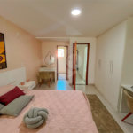 Casa à venda com 4 quartos, sendo 1 suíte, no condomínio Imperial Santa Cruz, Rio de Janeiro - RJ