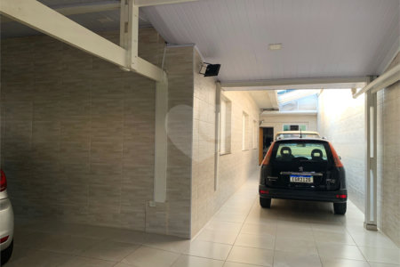 Casa Térrea à venda com 4 quartos, sendo 2 suítes, em Planalto Paulista, São Paulo, SP