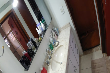 Sobrado à venda com 3 quartos, sendo 1 suíte, em Tucuruvi, São Paulo, SP