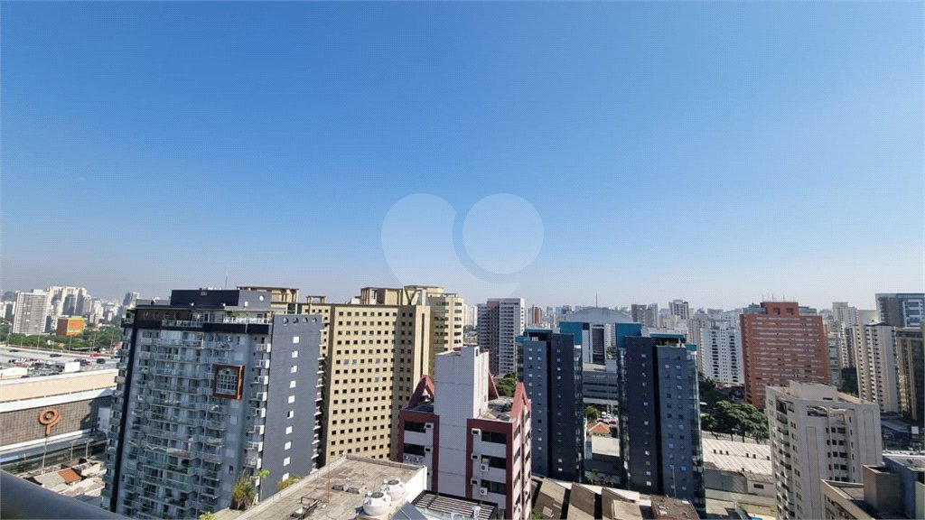 Apartamento à venda com 1 suíte em Indianópolis, São Paulo, SP