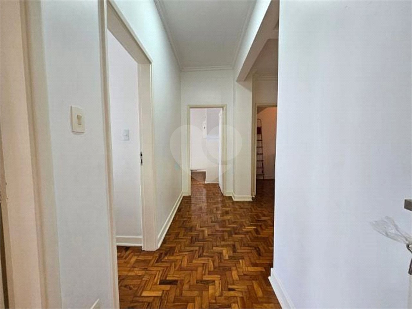 Apartamento à venda com 4 quartos em Pitangueiras, Guarujá, SP