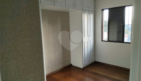Apartamento à venda com 3 quartos em Cambuci, São Paulo, SP
