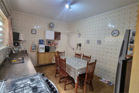 Casa à venda com 3 quartos em Vila Indiana, São Paulo, SP