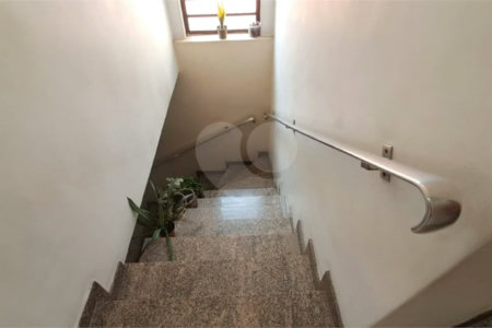 Casa à venda com 3 quartos, sendo 1 suíte, em Vila Maria Baixa, São Paulo, SP