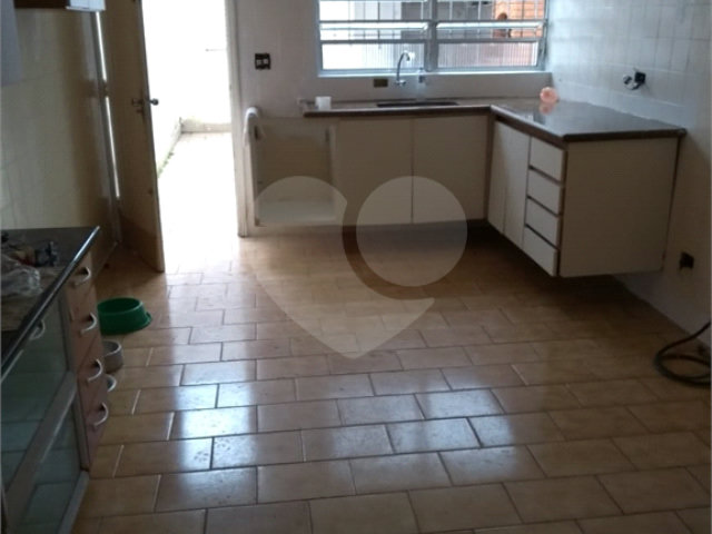 Casa à venda com 3 quartos, sendo 1 suíte,  em Tremembé, São Paulo, SP