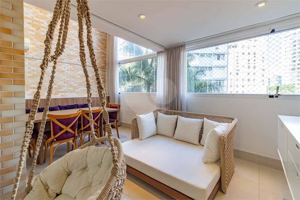 Apartamento para alugar com 3 quartos, sendo 2 suítes,  em Jardim América, São Paulo, SP