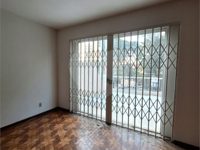 Sobrado à venda ou para alugar com 3 quartos, sendo 1 suíte,  em Santana, São Paulo, SP