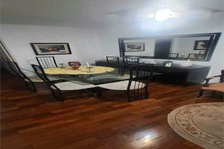 Apartamento à venda com 3 quartos, sendo 1 suíte, em Pinheiros, São Paulo, SP