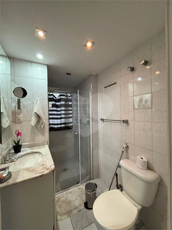 Apartamento à venda com 3 quartos, sendo 1 suíte,  em Jardim Paulista, São Paulo, SP