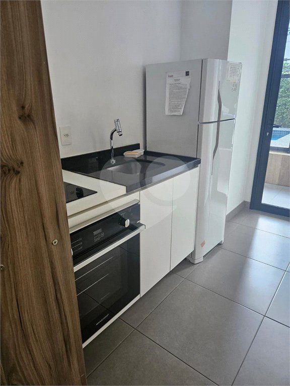 Apartamento à venda com 2 quartos, sendo 1 suíte,  em Pinheiros, São Paulo, SP