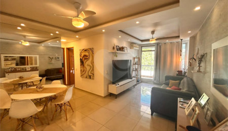 Apartamento à venda com 2 quartos, sendo 1 suíte,  em Vila Isabel, Rio de Janeiro, RJ