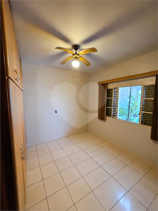 Casa à venda ou para alugar com 5 quartos, sendo 1 suíte, no Centro, Salto, SP