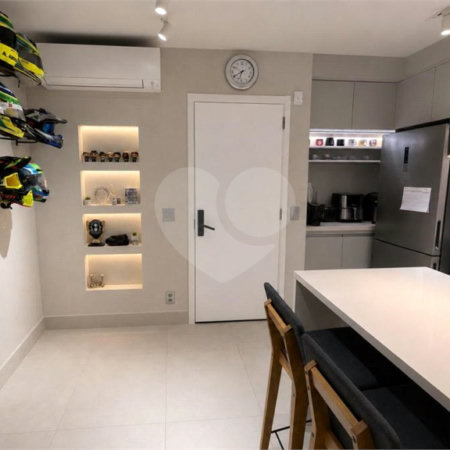 Apartamento à venda com 2 quartos, sendo 1 suíte,  em Vila Dom Pedro I, São Paulo, SP