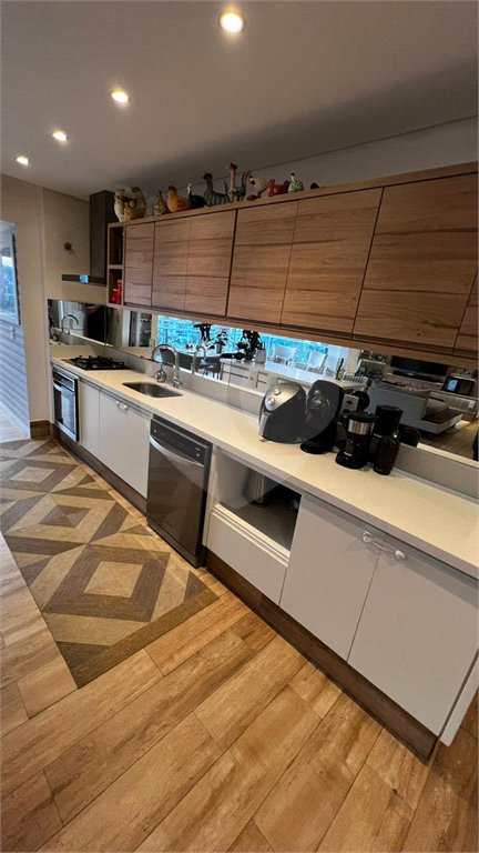 Apartamento à venda com 3 suítes em Vila Gertrudes, São Paulo, SP